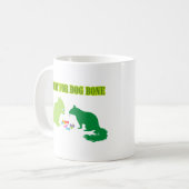 犬の骨リスに飢えている コーヒーマグカップ (正面左)