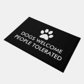 犬は大目に見る ドアマット (アングル)
