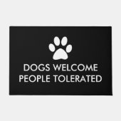 犬は大目に見る ドアマット (正面)