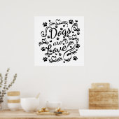 犬は愛の足とハートタイポグラフィ ポスター (キッチン)