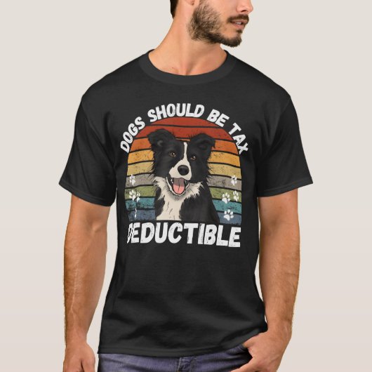 犬は控除対象となるべき Funny Doga ファミリー メンズ Tシャツ (正面)