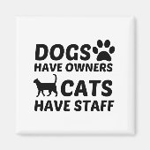 犬は飼い主が猫に杖を持つ マグネット (正面)