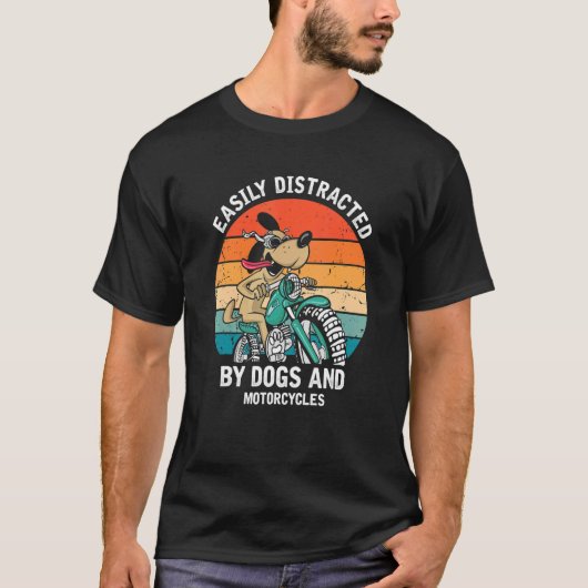 犬やバイクのモトに簡単に気を散らすメンズ Tシャツ (正面)