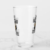 犬やビアグラスに気を取られる タンブラーグラス (左)