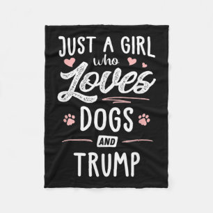 犬や切り株のギフト犬が大好きな女の子 フリースブランケット