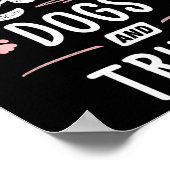 犬や切り株のギフト犬が大好きな女の子 ポスター (角)