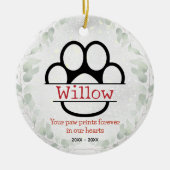 犬や猫のペットの記念歩道の緑のリース セラミックオーナメント (正面)