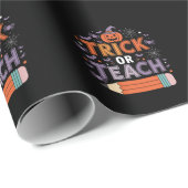 犬や猫やペットを食べているハロウィン ラッピングペーパー (ロールコーナー)