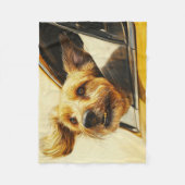 犬よくはしゃぐ楽カーライドアートプリント フリースブランケット (正面)