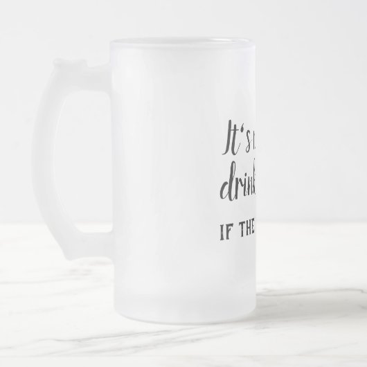 犬を一人で飲むのではないおもしろい フロストグラスビールジョッキ (左)