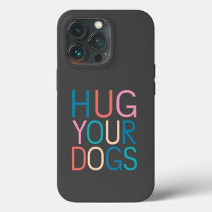 犬を抱き締める iPhone 13 PROケース