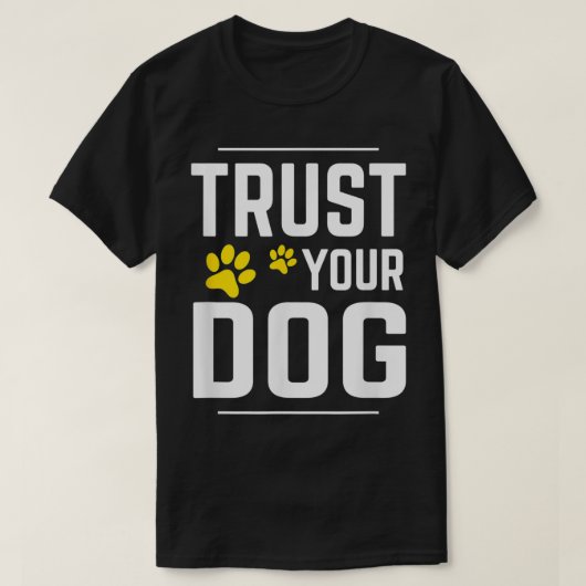 犬を訓練する犬の敏捷性を信頼する  Tシャツ (デザイン正面)