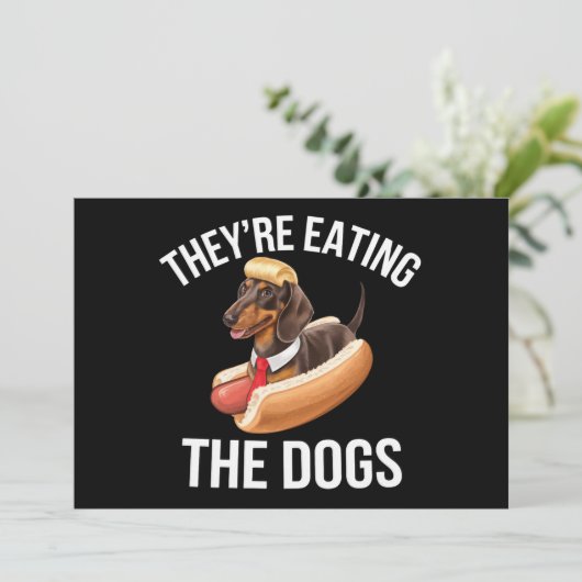 犬を食べている ドナルド・トランプ討論会 2024 招待状 (スタンド正面)