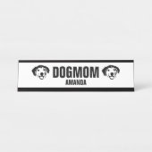 犬パーソナライズされた母のカスタム デスクネームプレート (正面)