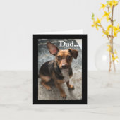 犬ユーモアのあるからの父の日札 カード (黄色い花)