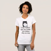犬信じは人間だ。猫信じ... Tシャツ (正面フル)