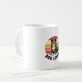 犬好きビンテージ彫刻 かわいい犬の夕焼けデザイン コーヒーマグカップ (正面左)