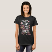 犬好き女子のTシャツ Tシャツ (正面フル)