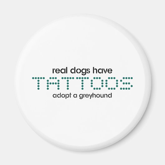 犬実在に入れ墨が入る マグネット (正面)