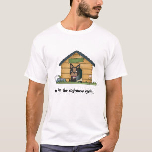 犬小屋のTシャツ Tシャツ