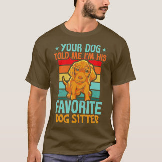 犬座りウォーカーシッターPETシッター4 Tシャツ