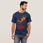 犬愛 犬の飼い主 肉球プリント ハート Tシャツ (正面フル)