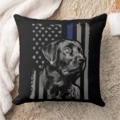 犬派|黒いラブラドールのアメリカ国旗(細線) クッション (ブランケット)