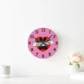 犬用ママーポー及び数字付き赤いハートスケッチ ラウンド壁時計 (ホーム)