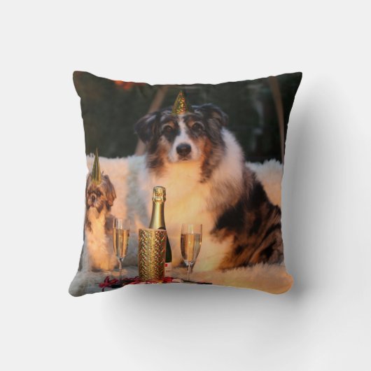 犬祝の新年 クッション (裏面)