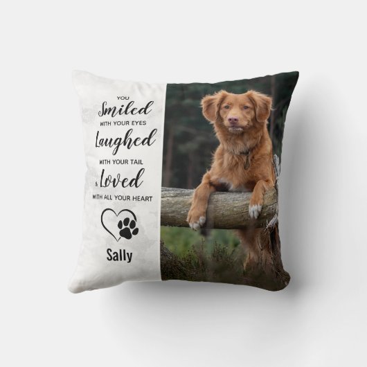 犬記念記念悔やみや弔慰ペット犬の写真 クッション (裏面)