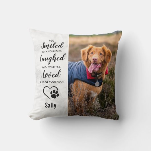 犬記念記念悔やみや弔慰ペット犬の写真 クッション (正面)