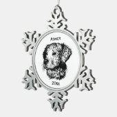 犬頭のスケッチ名と年 スノーフレークピューターオーナメント (右)