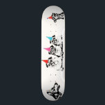 犬 スケートボード<br><div class="desc">パーティーの帽子を持つ犬が付いているスケートボード!</div>