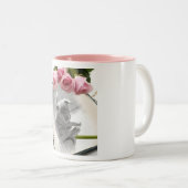 （犬）スタッフォードのブルテリアのマグ ツートーンマグカップ (正面右)