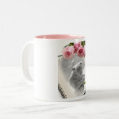 （犬）スタッフォードのブルテリアのマグ ツートーンマグカップ (正面左)