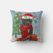 (犬)スタッフォードブルテリアドッグin雪のクリスマス クッション (正面)