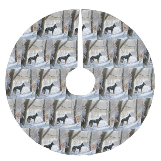 (犬)ドーベルマン・ピンシェルは雪のクリスマスを許す ブラッシュドポリエステルツリースカート (正面)