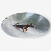 （犬）ドーベルマン・ピンシェルクリスマスの雪の冬 ペーパープレート (アングル)