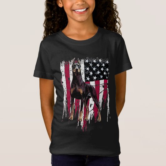 （犬）ドーベルマン・ピンシェル米国国旗素晴らし Tシャツ (正面)