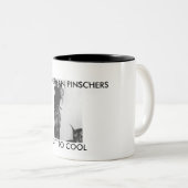 （犬）ドーベルマン・ピンシェル、ちょうど冷却するため。 ツートーンマグカップ (正面右)