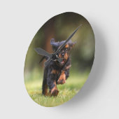 犬、子犬、キャバリア ラウンド壁時計 (傾斜)