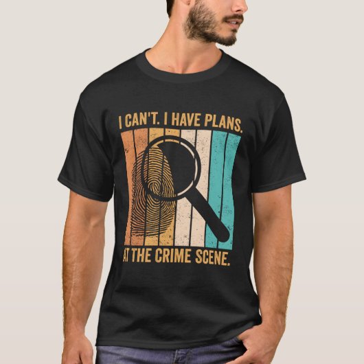 犯罪現場に法医学者の計画がある Tシャツ (正面)