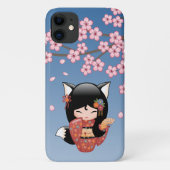 狐こけし人形 – 黒キツネ芸者ガール Case-Mate iPhoneケース (裏面)