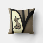 狡猾なさま クッション (裏面)