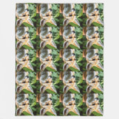 狡猾なフェネックキツネ フリースブランケット (正面)