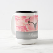 狩りのテーマのシカの(雄ジカの)枝角のピンクの斑入りの迷彩柄のマグ ツートーンマグカップ (正面左)