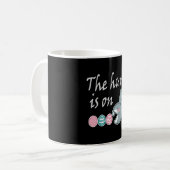 狩りはイースターラビットエッグ狩り コーヒーマグカップ (正面左)