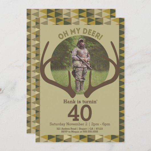 狩りメンズ迷彩柄ディアー〔雄ジカの〕枝角誕生日 招待状 (正面/裏面)