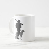 狩り犬とハンター – 背景色を選択 コーヒーマグカップ (正面左)