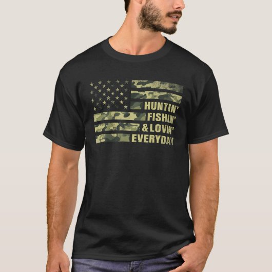 狩り魚釣り愛する毎日迷彩柄アメリカンFla Tシャツ (正面)